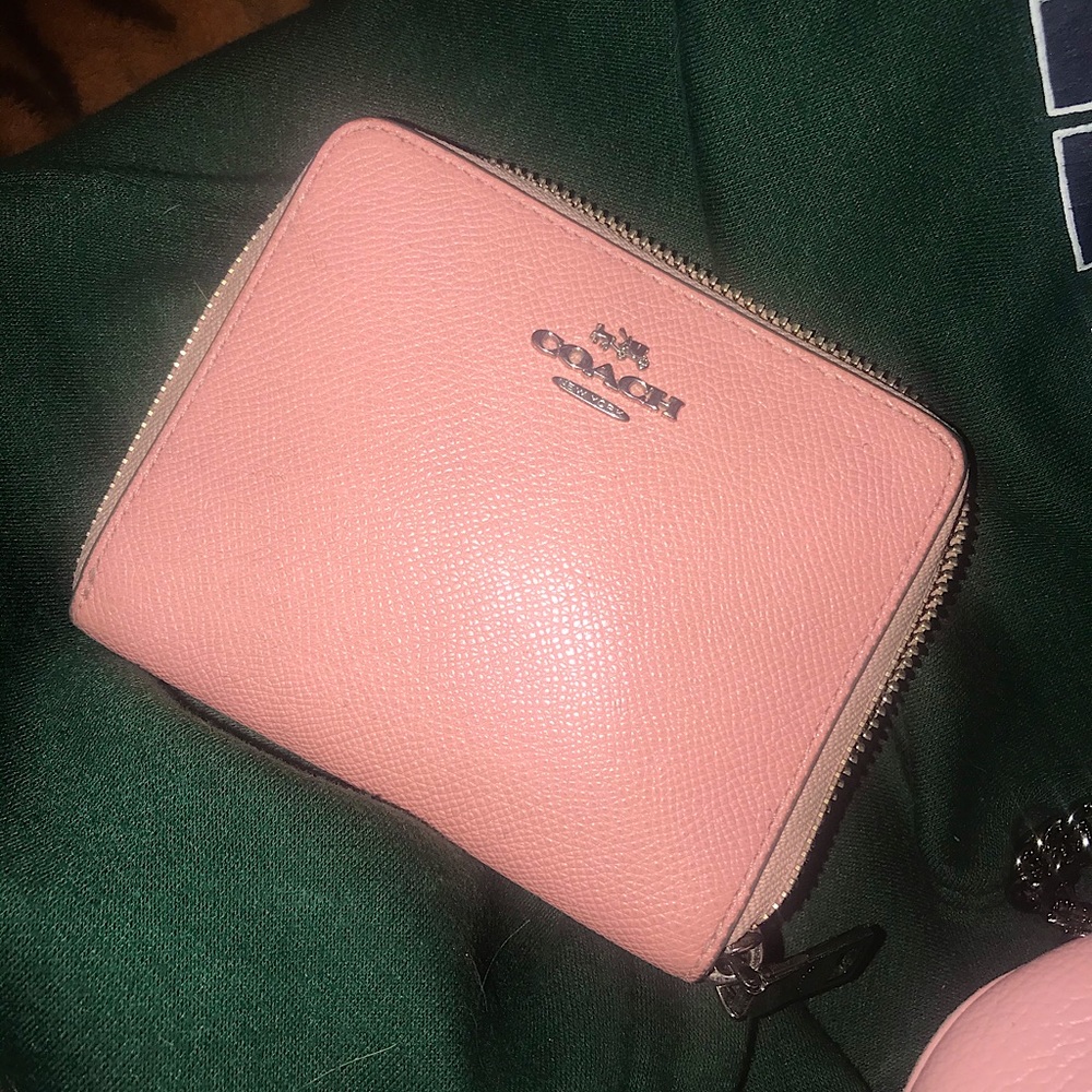 Coach matching purse and wallet - Picture 4 of 4